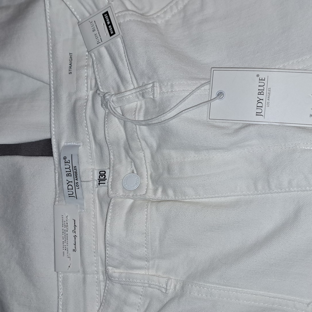 Judy Blue White High Rise Cargo Straight Jeans - Picture 9 of 10